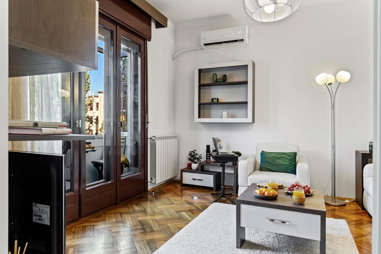 City Vibes Apartment Bucharest Exterior photo